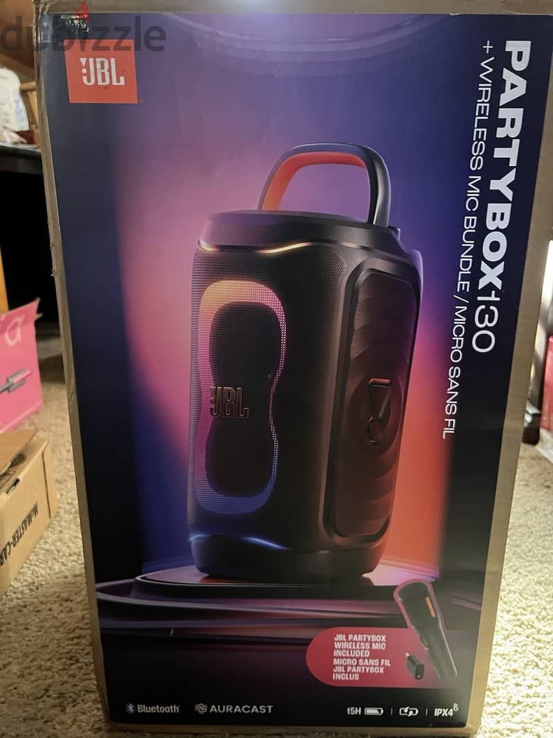 مكبر الصوت المحمول JBL PartyBox 130 الذي يعمل بتقنية البلوتوث. 2