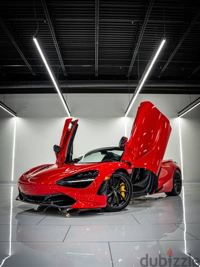 Mclaren 720S 2022 فخامة / أداء