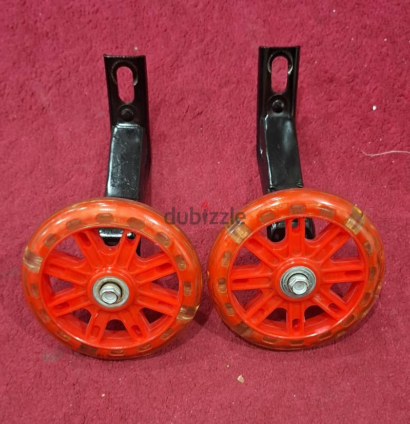 Selling bike SPORT size 12inch with support wheels 6