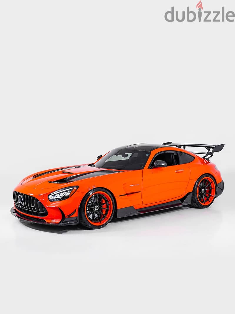 Mercedes-Benz 190 2021 سلسلة AMG GT السوداء 17