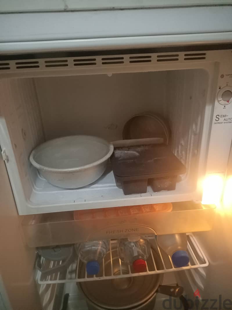 fridge good condition 1