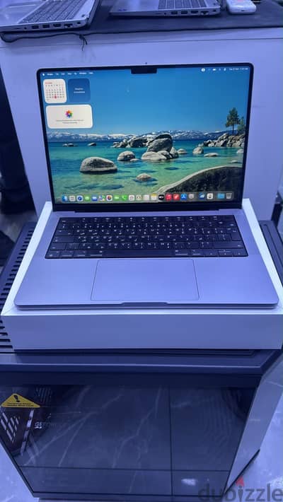 للبيع MACBOOK PRO موديل 2021 بحالة كالجديد