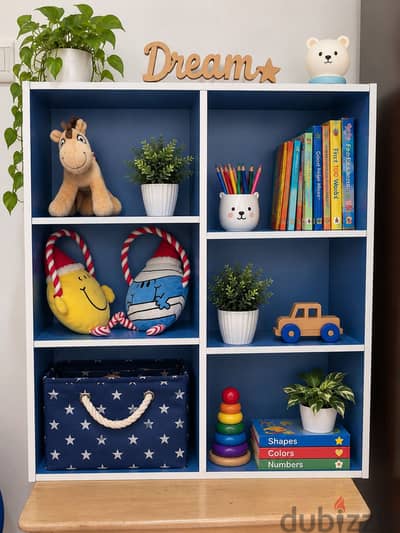 Book or decor self good condition
