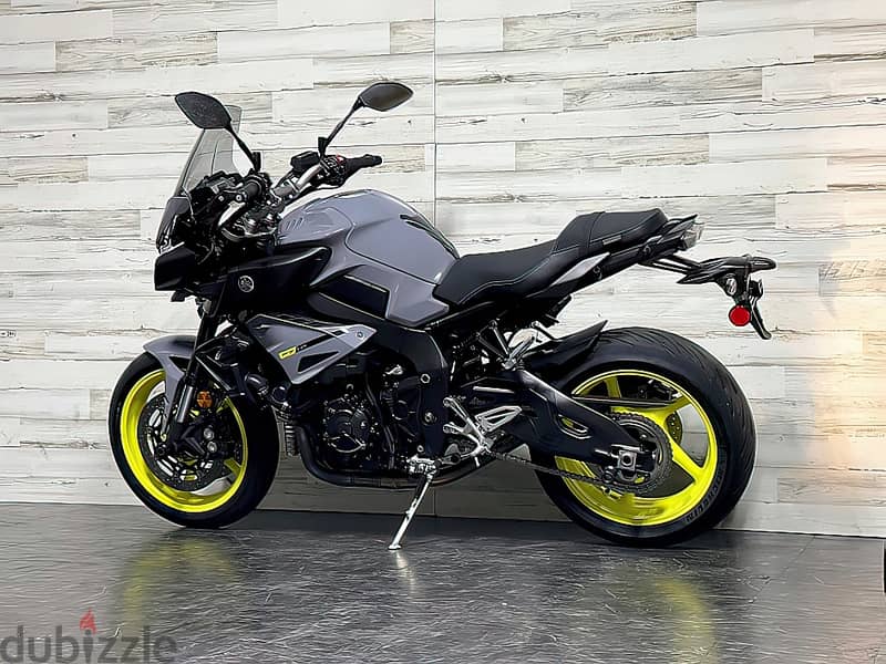 2017 Yamaha FZ-10 available +44 7507 647630 1