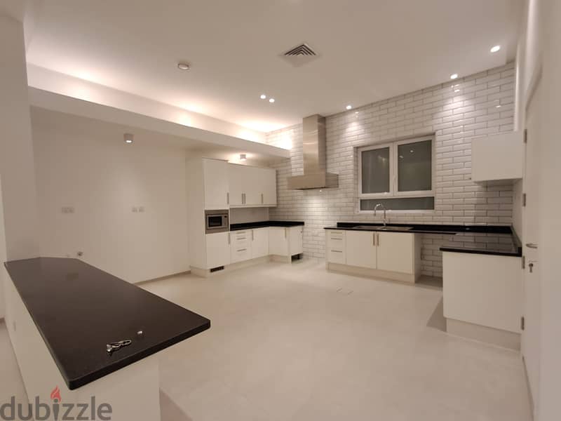 ground floor with garden 2