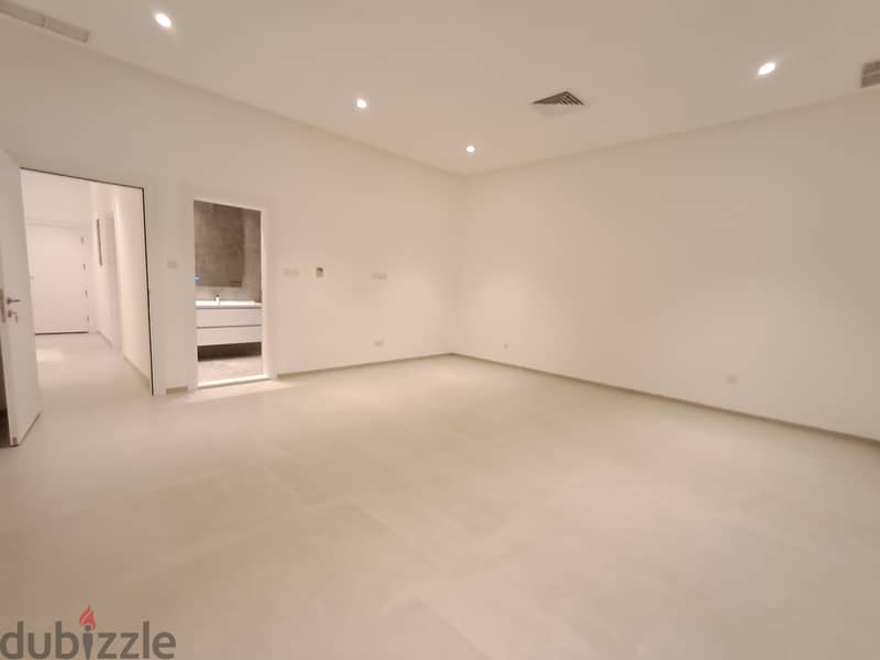 ground floor with garden 6