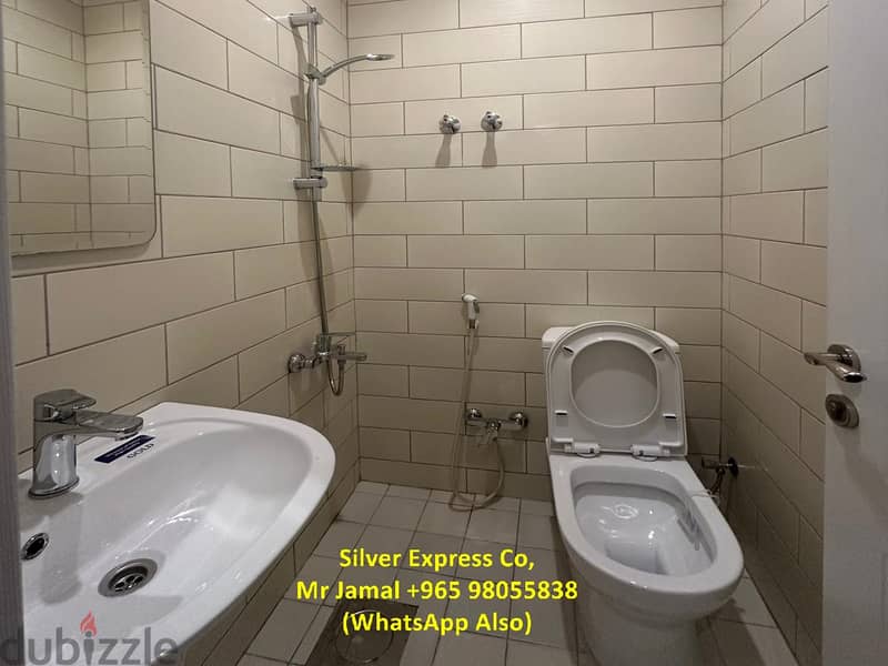 3 Bedroom Apartment with Shattered Window for Rent in Abu Fatira. 5