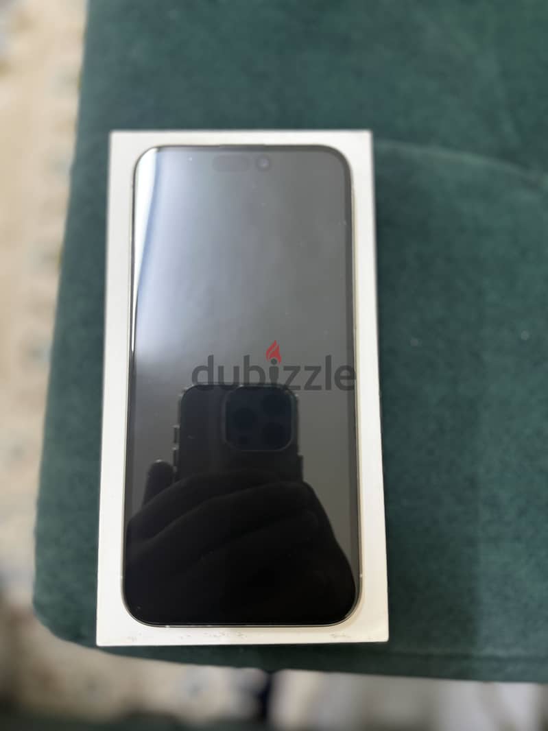 Apple - iPhone 15 Pro Max 256 GB in neat and clean condition 6