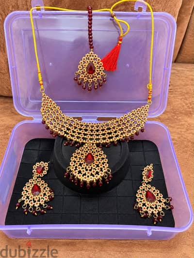 Royal Red & Gold Bridal Jewelry Set with Bangles
