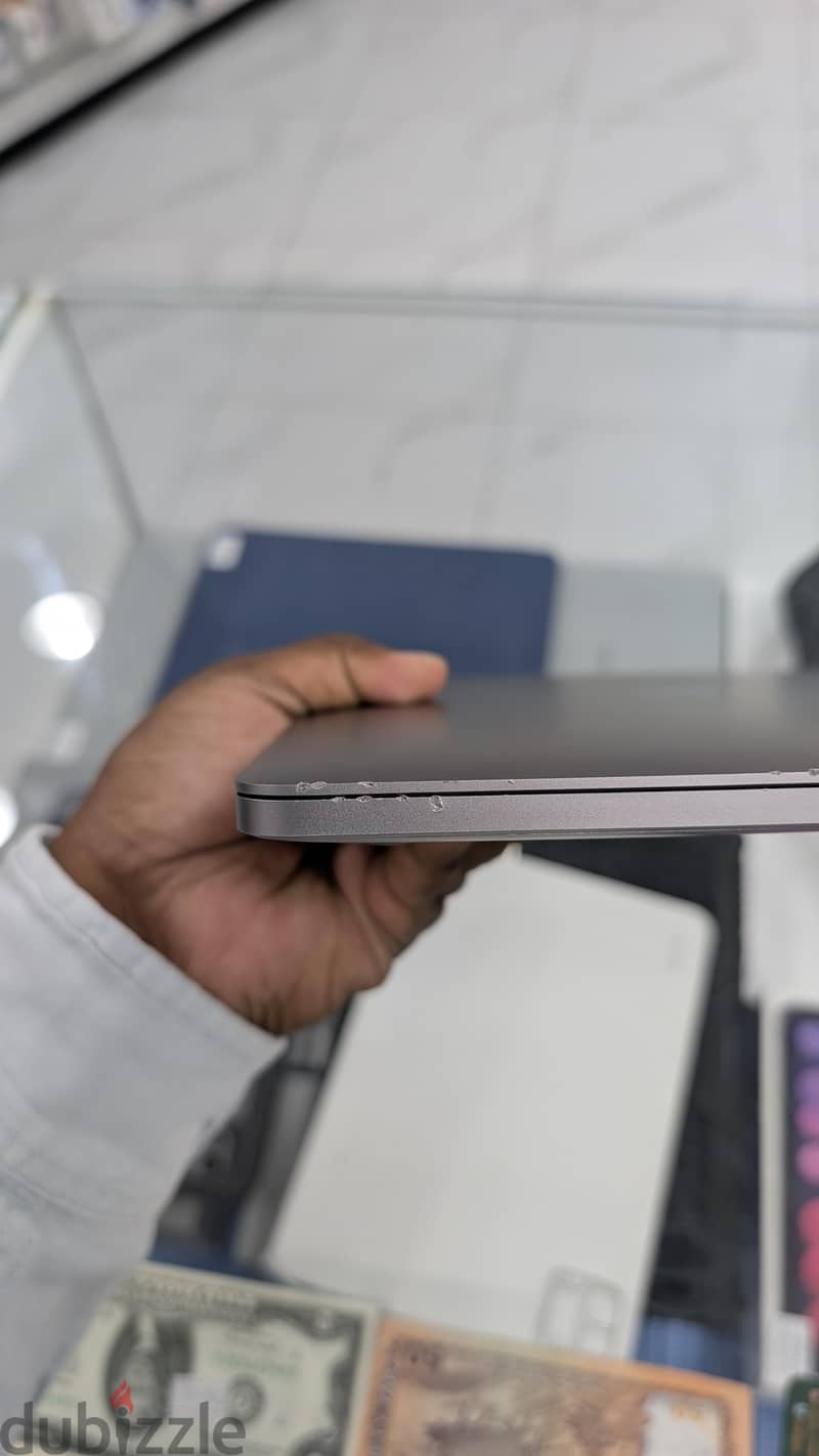 Apple MacBook pro m1 256GB/16GB 2