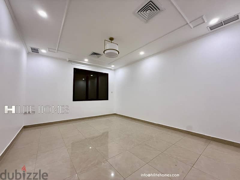 Triplex Villa for rent in Rumaithya 7