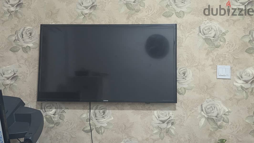 Samsung TV For sale 1
