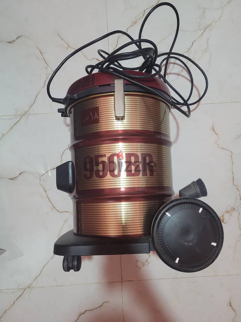 مكنسة كهربائية من هيتاشي Hitachi Vacuum Cleaner 2