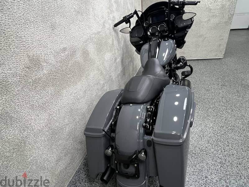 2022 Harley Davidson road glide special +44 7507 647630 7