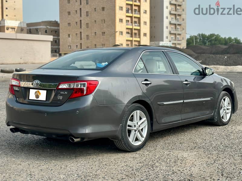 Toyota Camry 2014 12