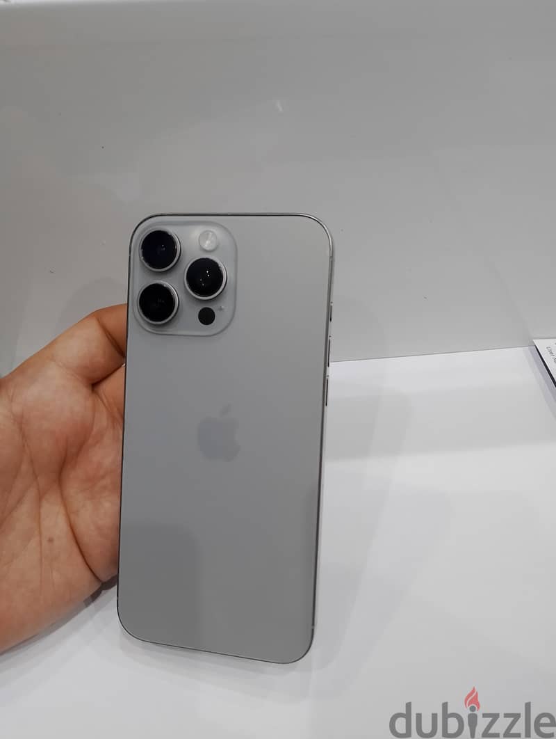 iPhone 16pro max 256 2