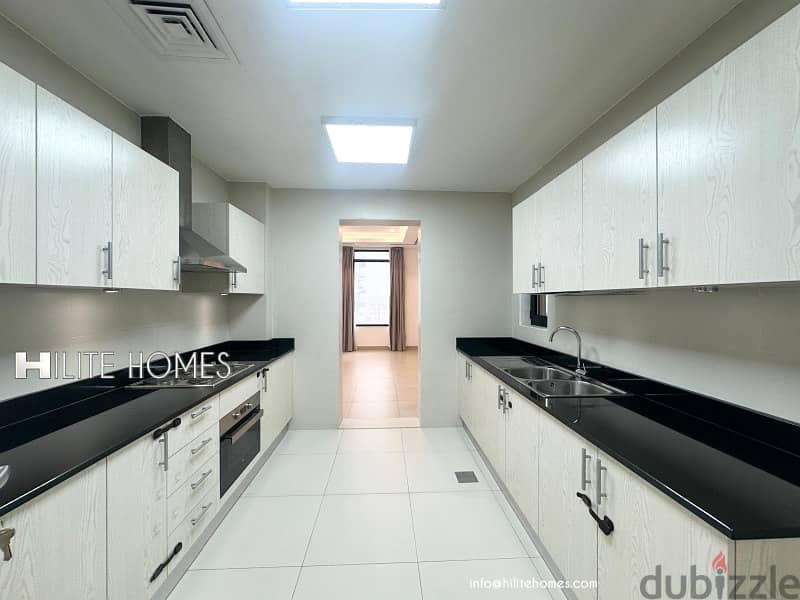 Beautiful Seaview 3 bedroom penthouse for rent in Salmiya 4