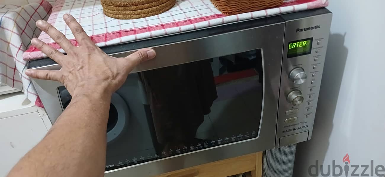 Microwave Oven - Panasonic NNCD997S 42L Genius Convection 1000W 1