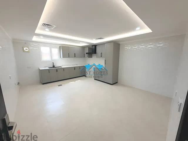 4 bedroom in Bayan 2