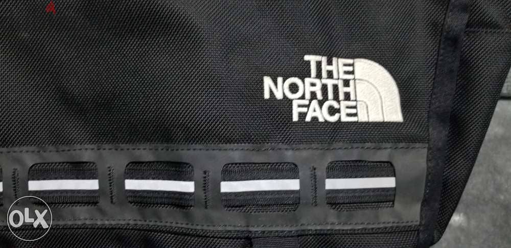 The North face original Messenger Bag 1