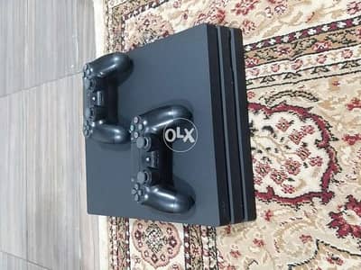 Play station 4 pro 1 tb