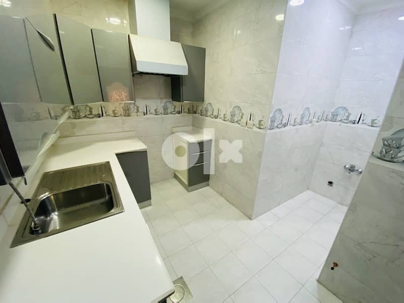 super nice three bedrooms villa flat in quiet area in Mangaf 6