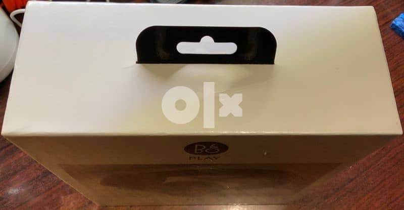 B&O headphones 2