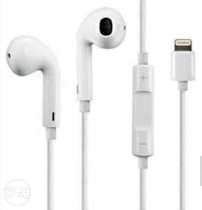 Earpods For Lightning Connector Headphones 1