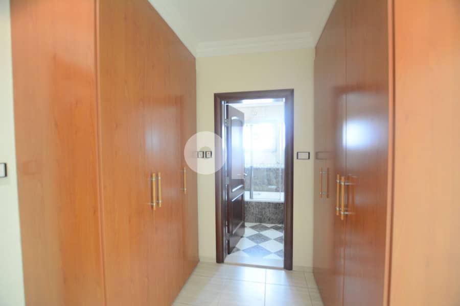 Spacious  3 BR apartment 11
