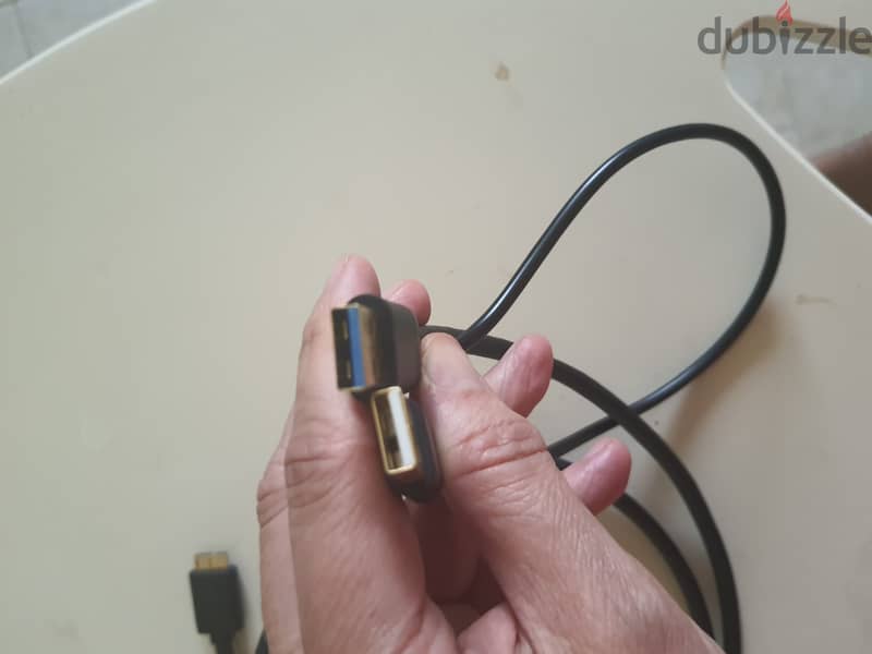 External drive cable for remote access 1