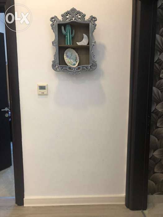 Wall shelf (2 pieces) 1