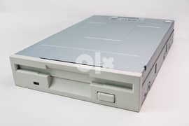 New Internal Floppy Disk Drive 1.44 MB 3.5-inch Floppy Disk Drive 0