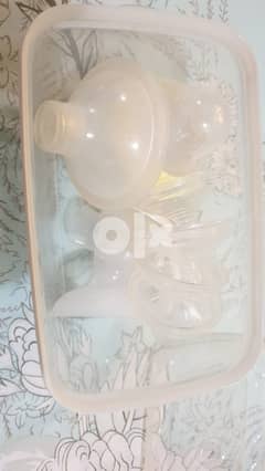 Barely used Tommee Tippee Manual Breast Pump for Sale for KD 10