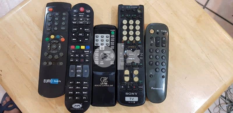 5 Different Mixed Remotes 1