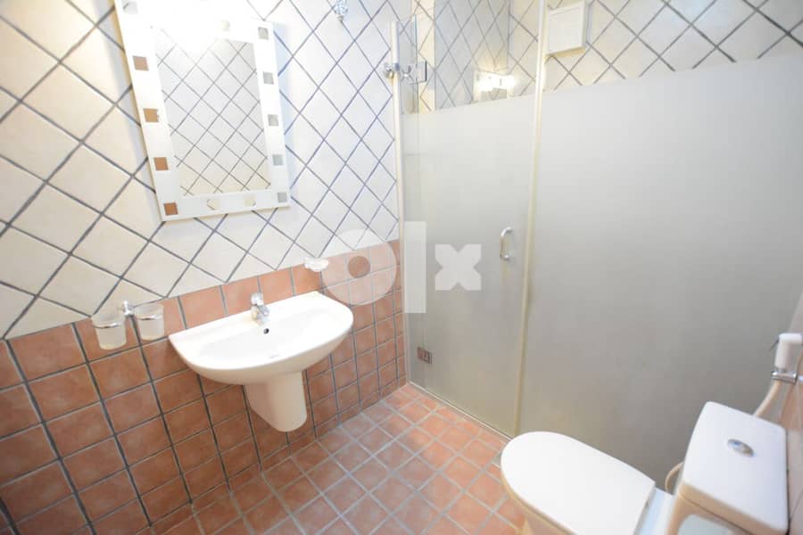 3 BR Sea view with balcony 5