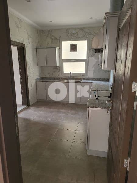 Lexury apartment 4 bedrooms 4 bathrooms Kheiran city 11