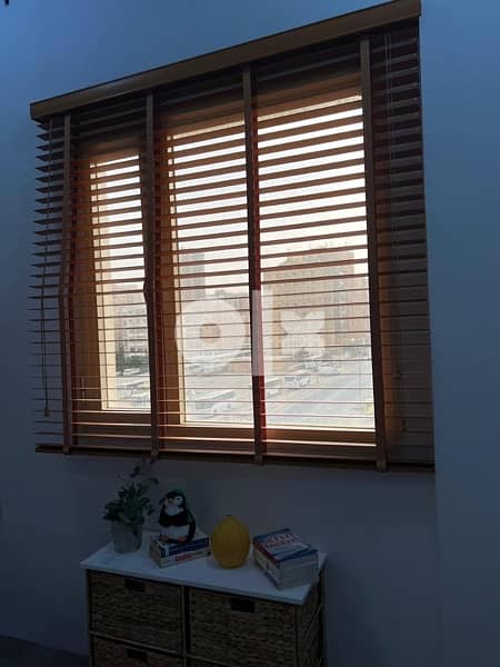 Curtains / Blinds (wood/wooden blinds) 3