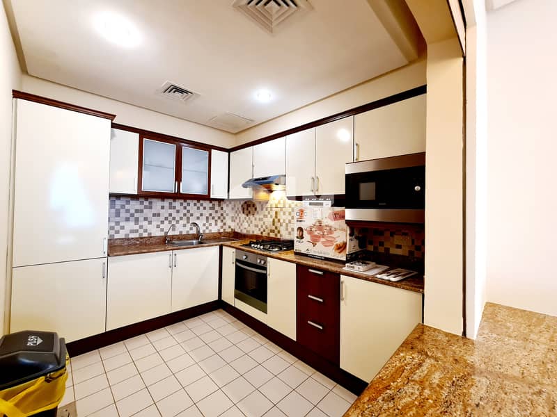 For rent 1 & 2  bedr furnished jabria 5
