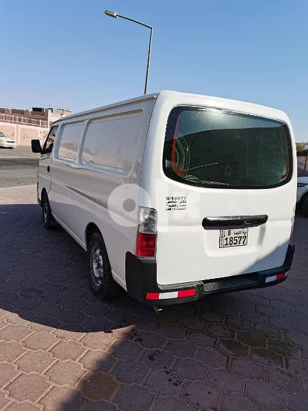 Nissan Urvan Van 2010 (Box) 4