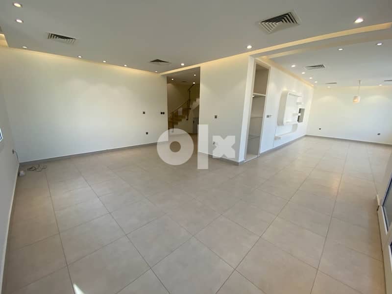 spacious duplex with balcony in abu fatira 3