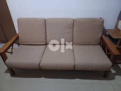 Comfortable wooden sofa set, 6 seater.