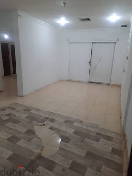 1 BHK in mahboula Family only  block 3 rent 160 KD all included 1