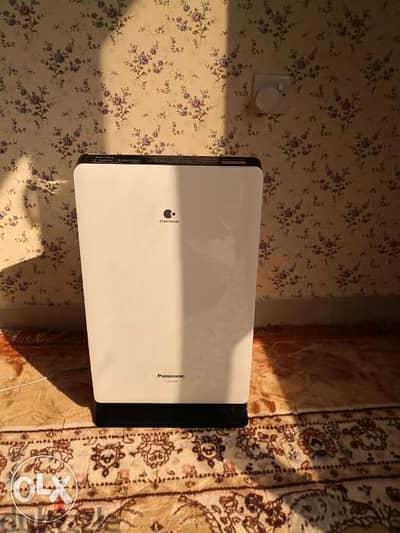 Panasonic air purifier (fPXF35M)