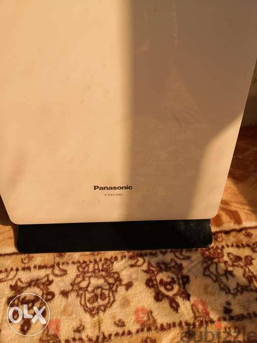 Panasonic air purifier (fPXF35M) 1