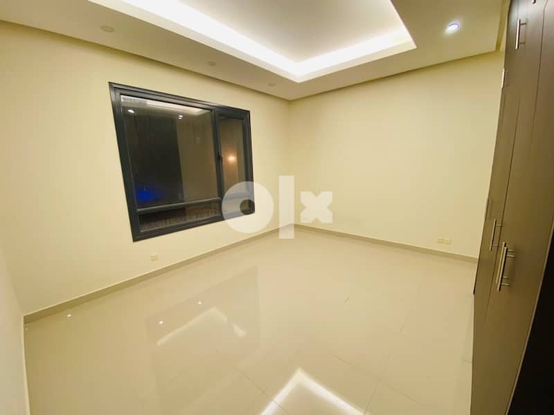 lovely three bedrooms villa apt in abu fatira 8